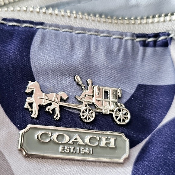 Coach Madison Sophia Satchel - Picture 6 of 16